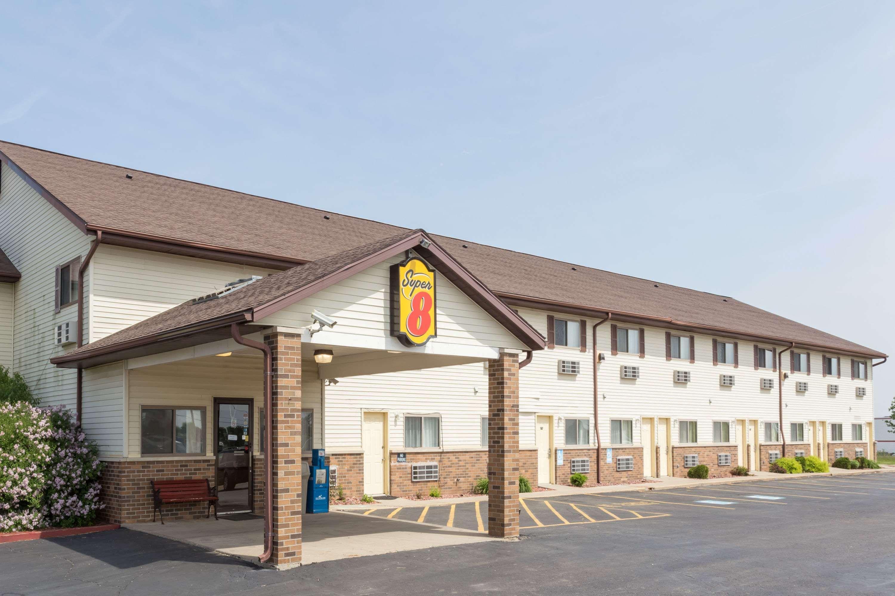 Super 8 By Wyndham 2*