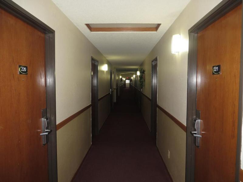 Motel Super 8 By Wyndham
